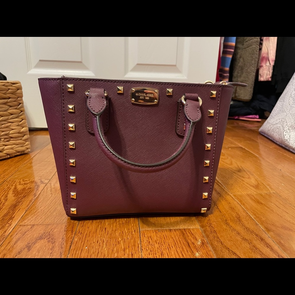 small purple Michael Kors bag